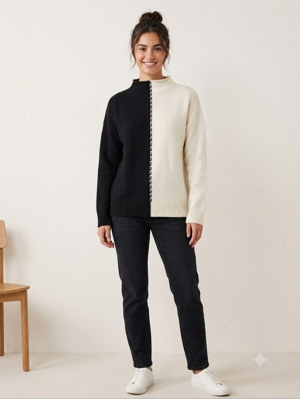 Carolyn Taylor Black & Cream Colorblock Knit Sweater